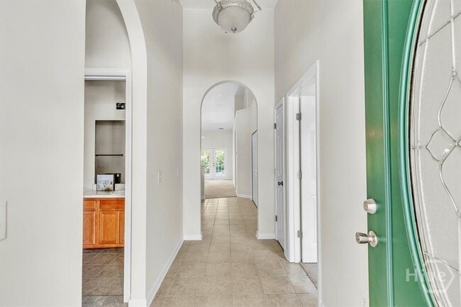 Building Photo - 56 Stonelake Cir