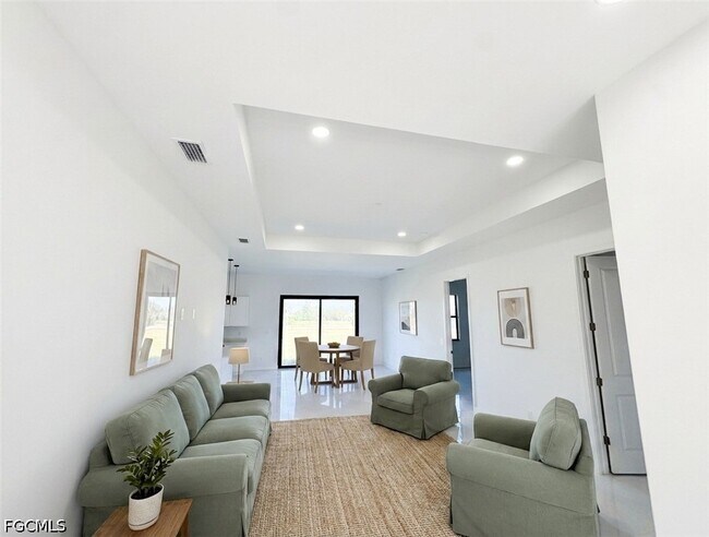 Building Photo - 3032 NW 41st Ave