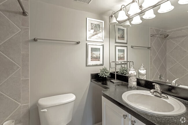 1BR,1BA - The Garrison - Palm Beach Gardens Apartments