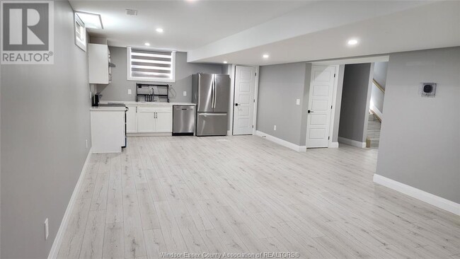 Building Photo - 4416 Belmont Ave