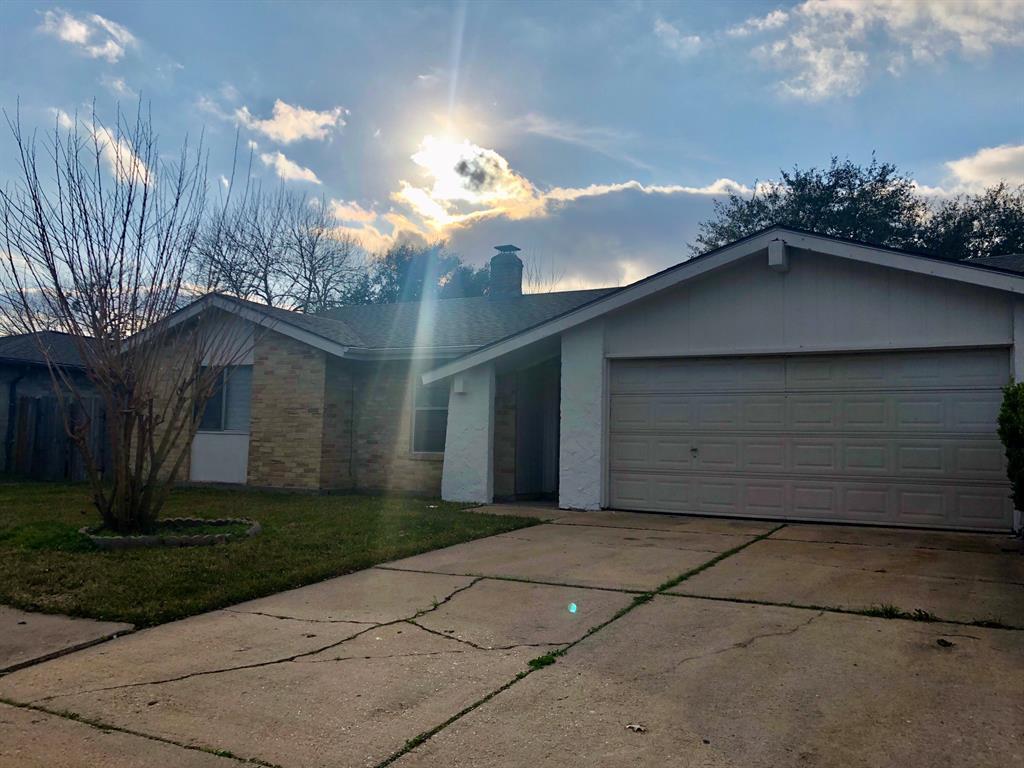 Primary Photo - 10402 Permian Dr