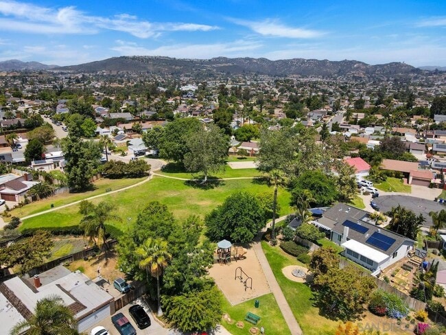 Building Photo - Brand New San Marcos 4/BR, 2 1/2 BA Town H...
