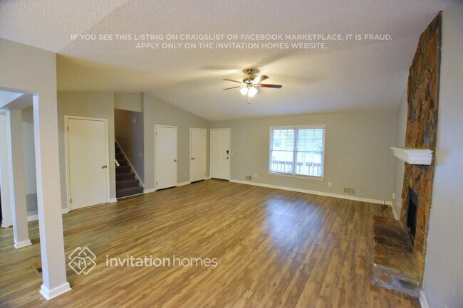 Foto del edificio - 2390 Hinton Rd