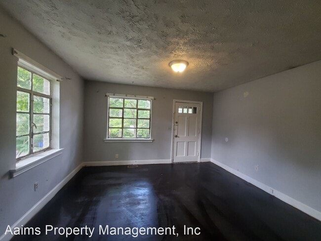 Building Photo - 2 br, 1 bath House - 1408 Briarcliff Drive