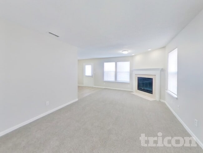 Building Photo - 522 Harmony Dr