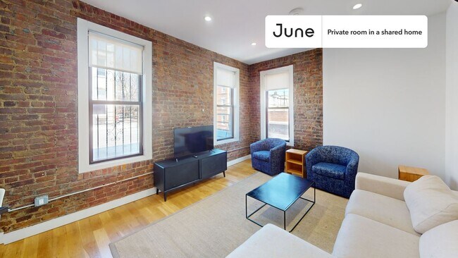 Foto del edificio - Room in Shared 5 bed/3 bath home in Ridgewood