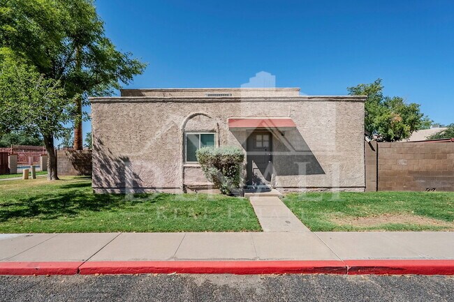 Foto del edificio - 600 S Dobson Rd
