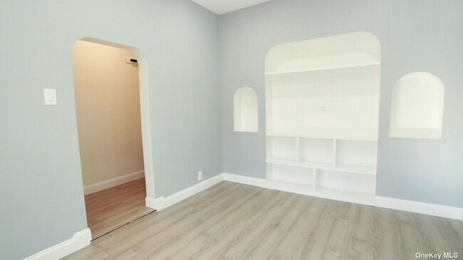 Building Photo - 2713 Newkirk Ave