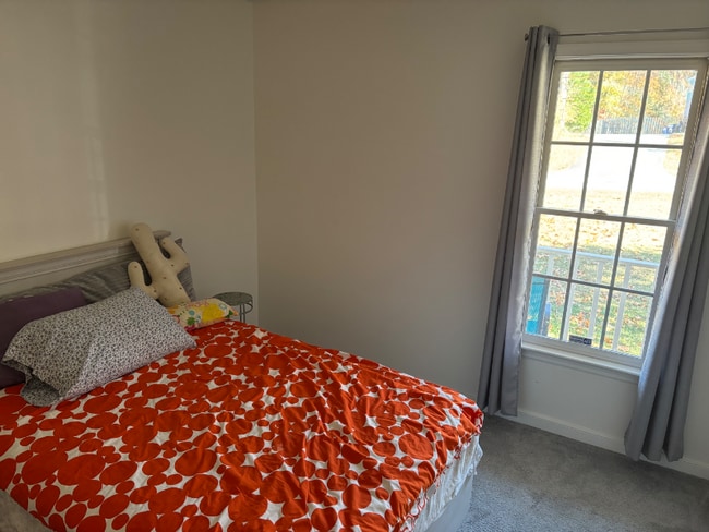 Building Photo - 3500 Speeks Dr