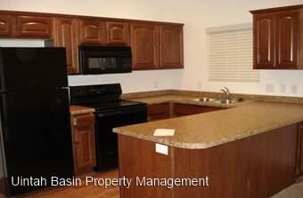 Building Photo - 394 E 600 S