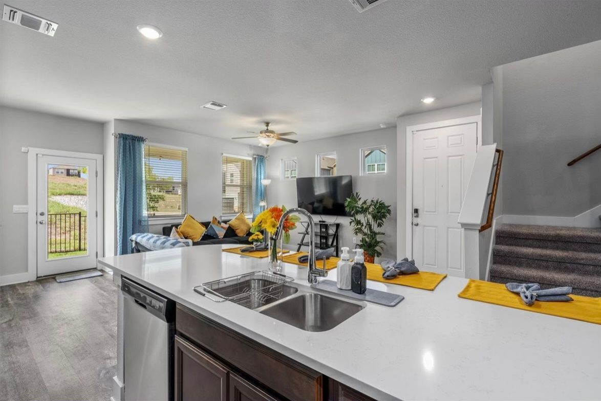 Foto principal - 7604 Grand Linden Wy