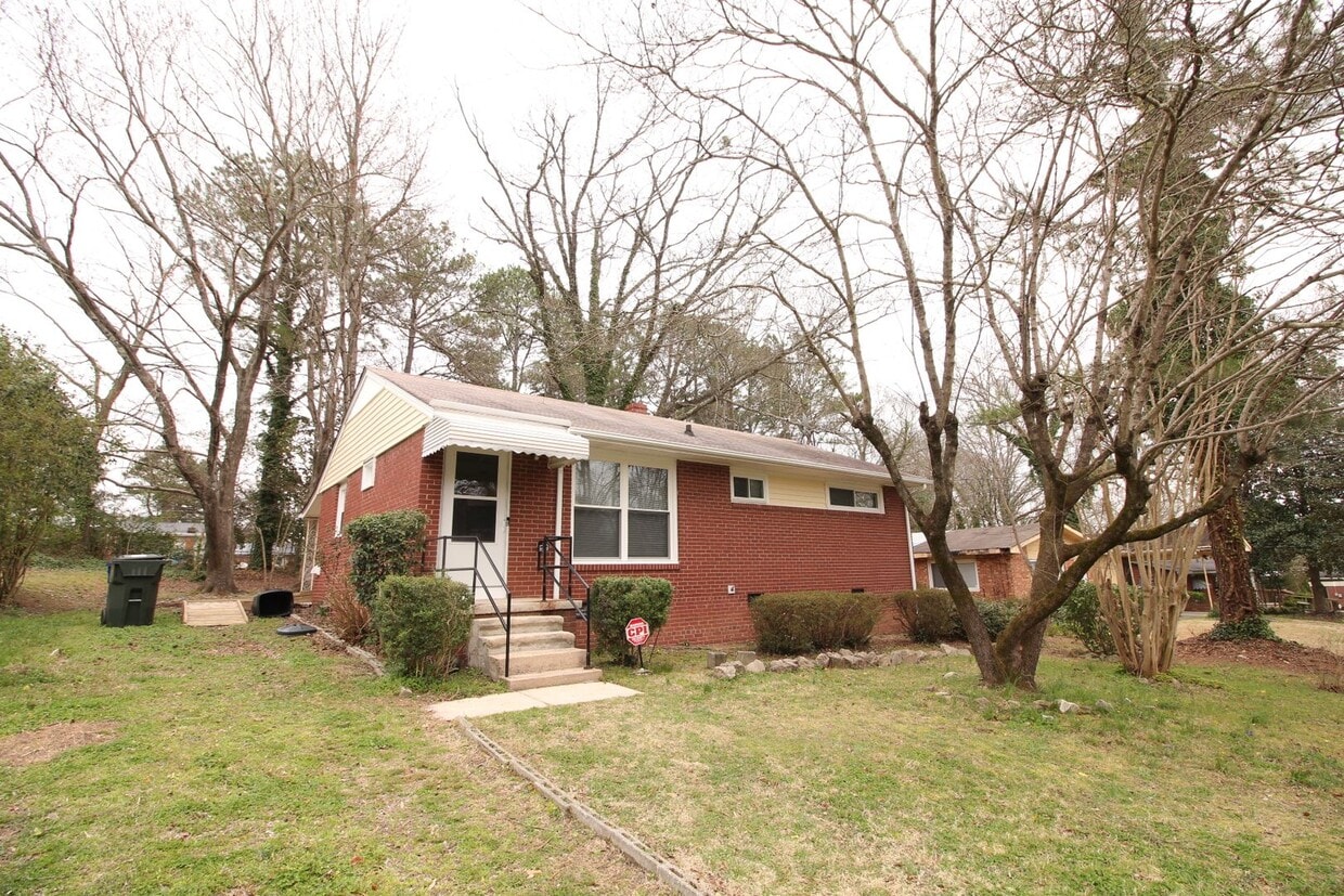 Adorable and affordable! 3 Bedroom Ranch ... - Adorable and affordable!  3 Bedroom Ranch ...