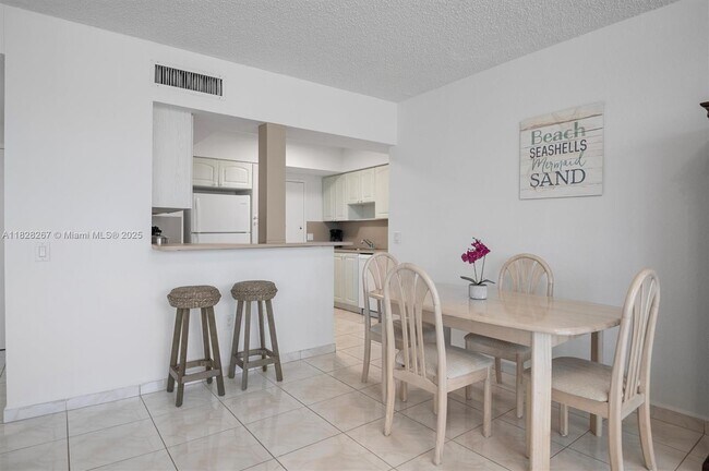 Foto del edificio - 3505 S Ocean Dr