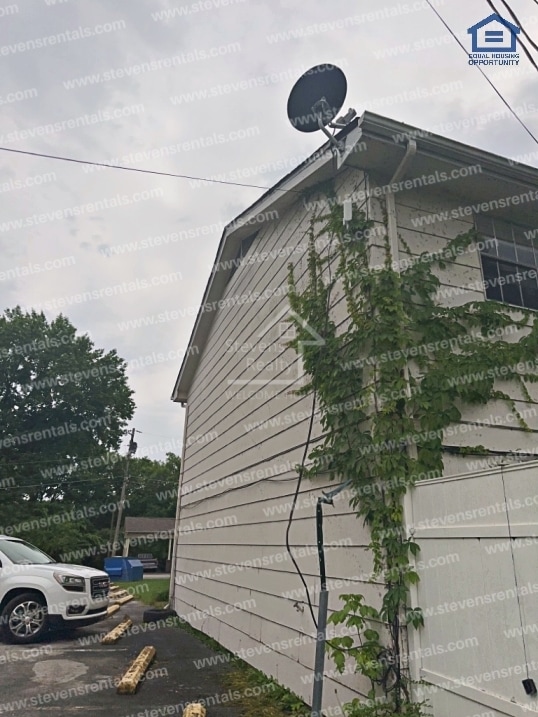 Building Photo - 4131 Wilkesview Dr