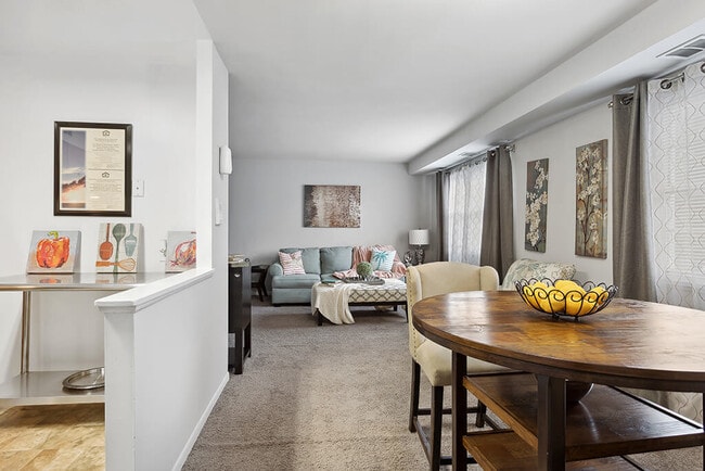 Foto del edificio - The Villages at Marley Station Apartments