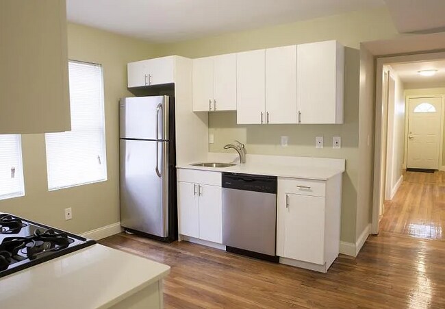 Foto del edificio - 4043 Washington St