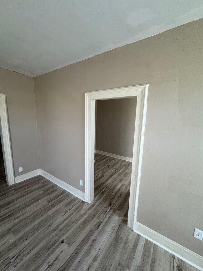 Foto del edificio - 1832 Franklin Ave