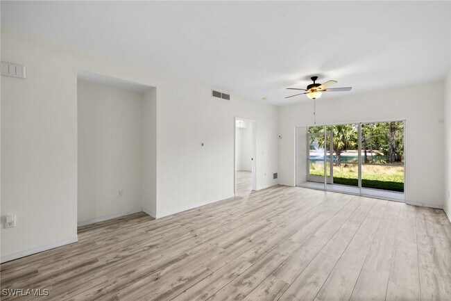 Building Photo - 411 Valerie Way