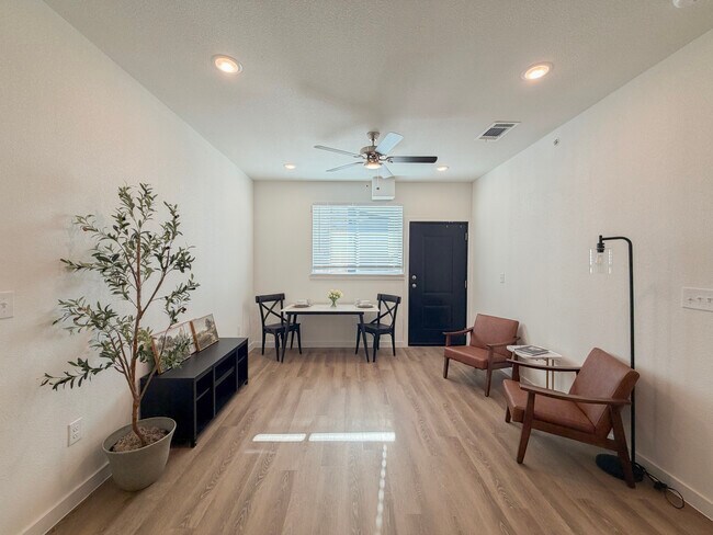 Foto del edificio - Beyond The Bend