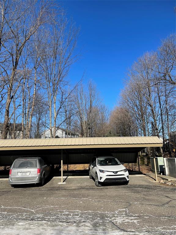 Building Photo - 18298 University Park Dr