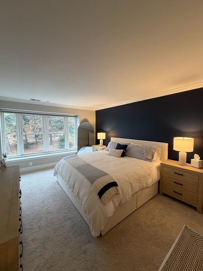 Foto del edificio - 7602 Lakeside Village Dr