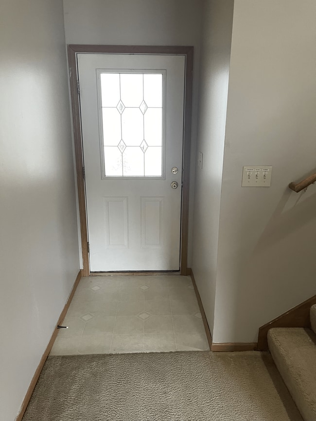 Building Photo - 3352 Edison Dr