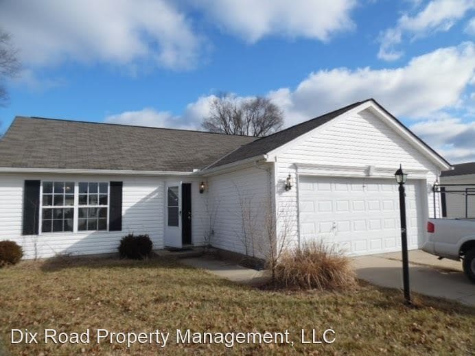 Primary Photo - 3 br, 2 bath House - 645 Diamond Loop,