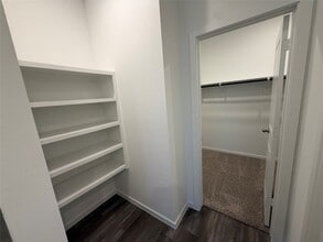 Building Photo - 27714 Hudson Sands Ln