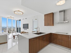 Building Photo - 18201 Collins Ave