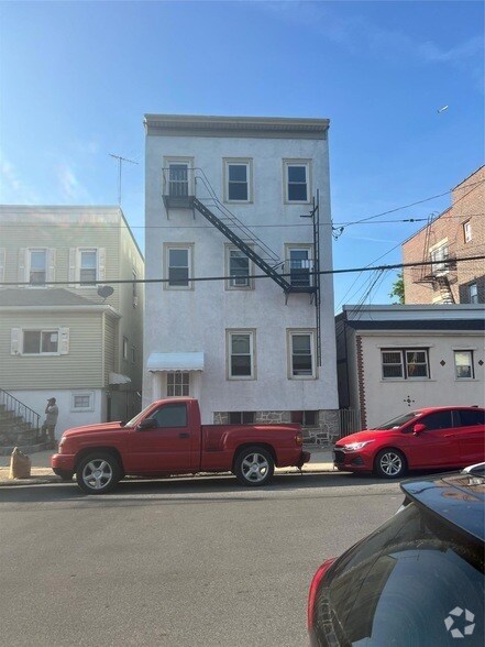 Building Photo - 311 Union Ave