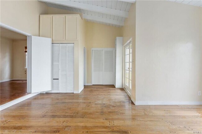 Foto del edificio - 1506 Bayview Dr