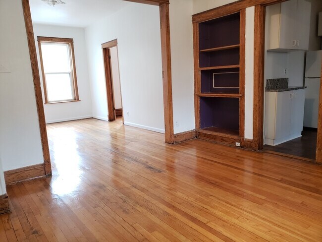 Foto del edificio - 3514 N Broadway