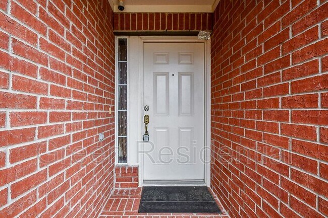 Foto del edificio - 13922 Fraser Lake Ln