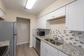 Building Photo - 2240 Tarpley Rd