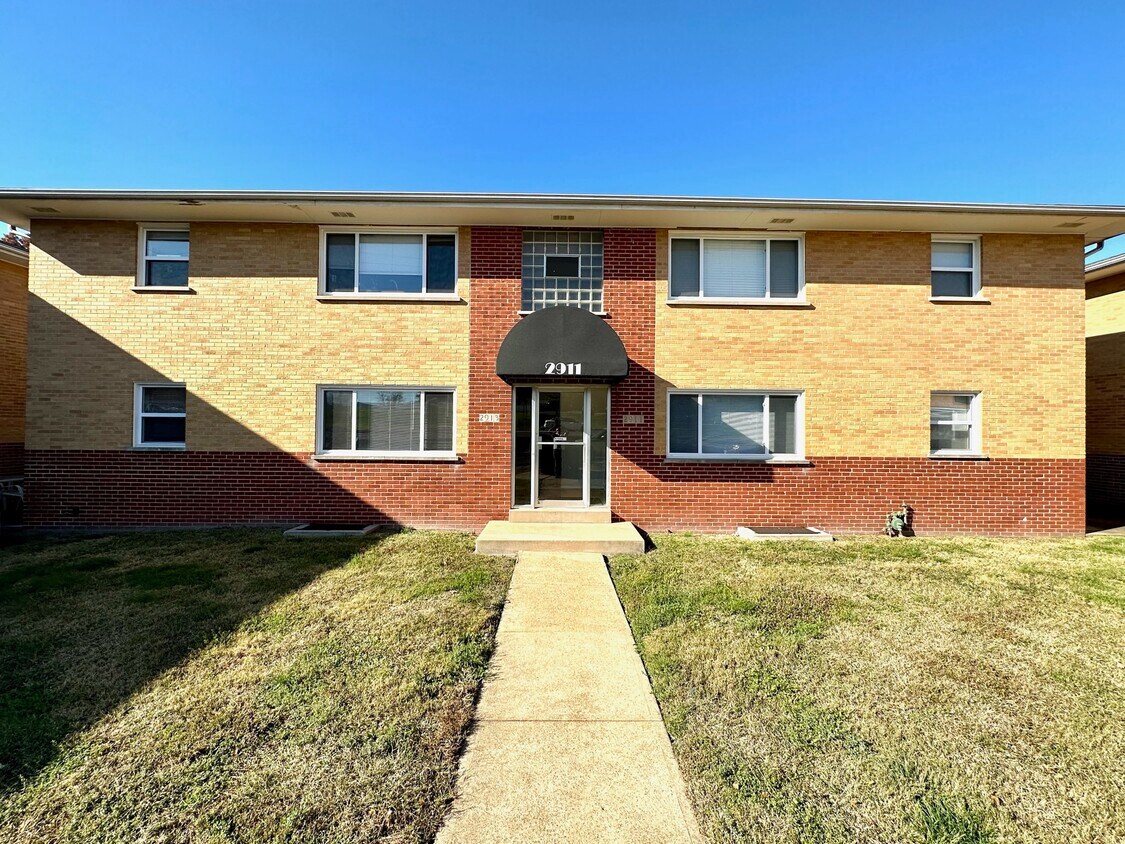 2911 Lemay Ferry Rd Saint Louis, MO 63125 Alquileres en Saint Louis