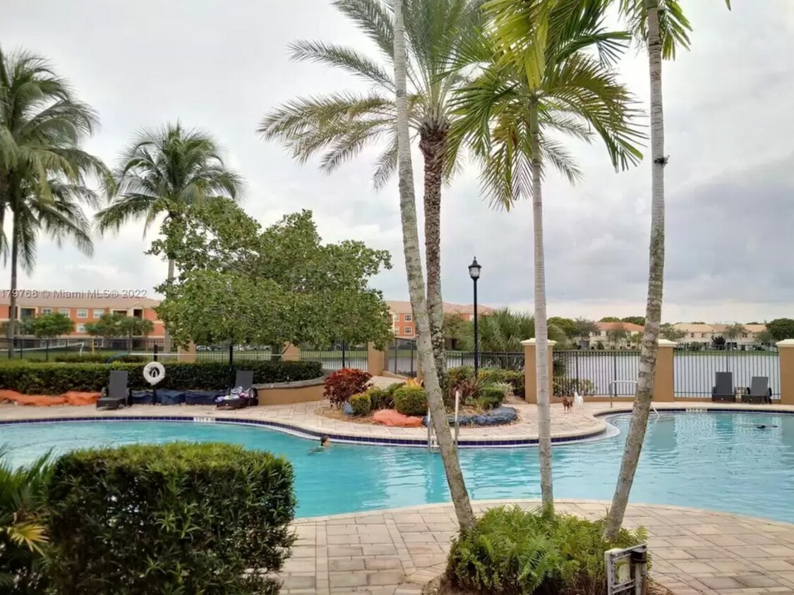 Foto principal - 4404 SW 160th Ave