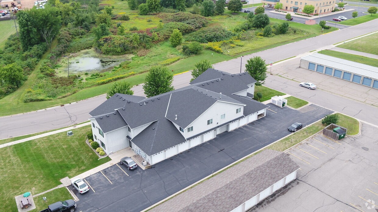 Foto principal - Trailside Townhomes
