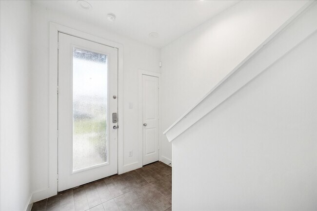 Foto del edificio - 2612 Bastrop St