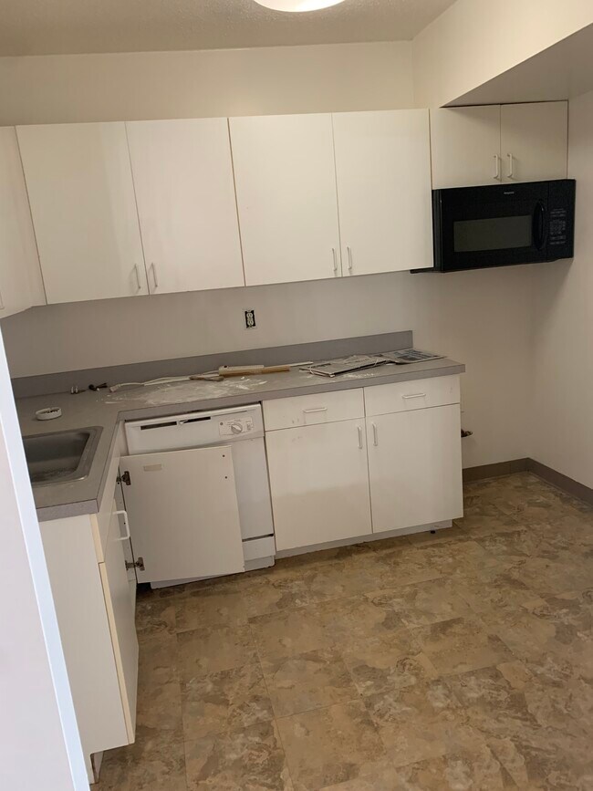 COCINA - 6583 Austin St