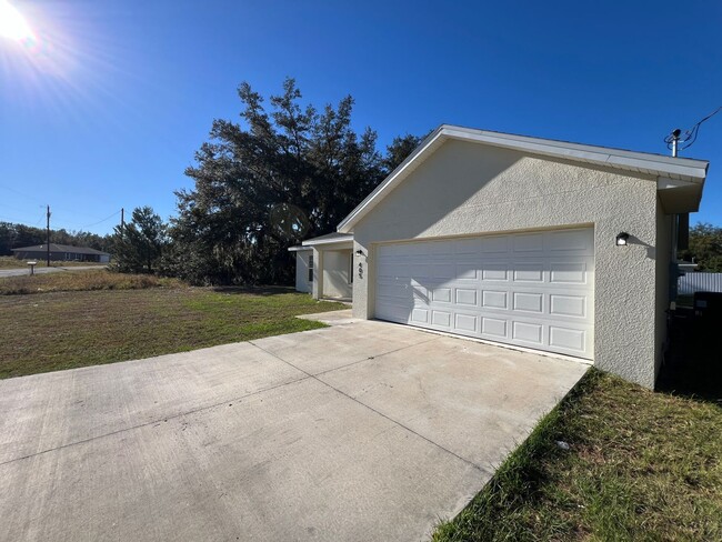 Foto del edificio - Awesome 3 BD/2BA Home in Beautiful Ocklawa...