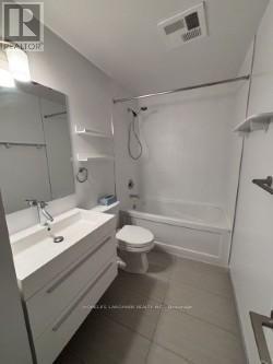 Photo du bâtiment - 297 College St