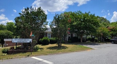 Building Photo - 109 Victor Ct