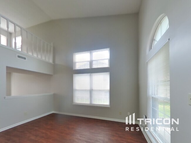 Building Photo - 6407 Perry Pines Ct