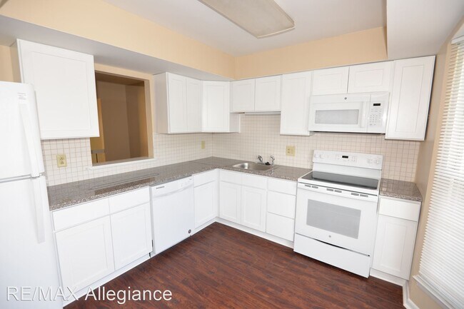 Building Photo - 3 br, 1.5 bath House - 3861 CHANCERY LANE