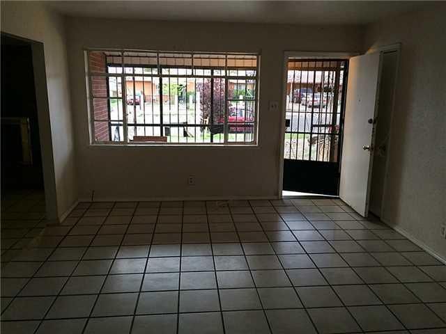 Foto del edificio - 5404 Joe Herrera Dr