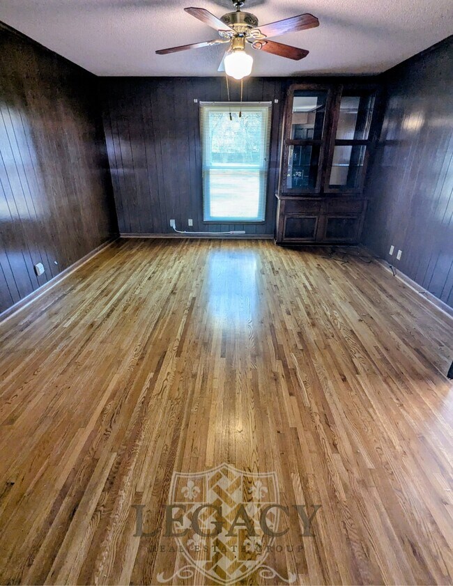 Foto del edificio - 3042 Old Murfreesboro Rd