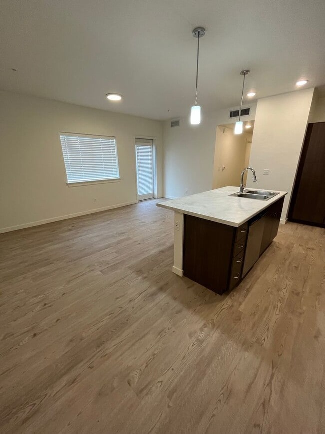 Building Photo - 4612 Lexington Sky Ln