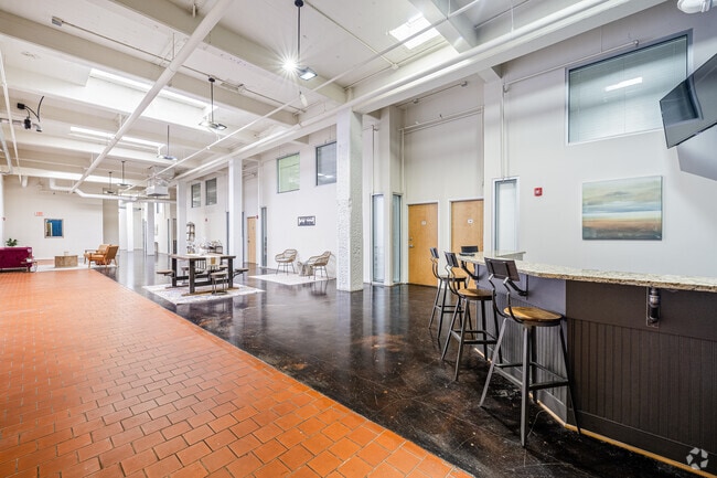 Community Lounge - 1 Scott's Addition