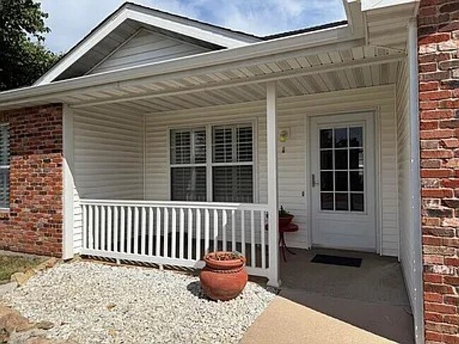 Foto del edificio - Amazing 3 Bed 2 Bath Home In Ashland!