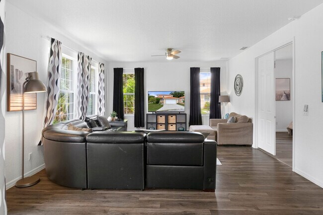 Foto del edificio - 4843 S Acree Point